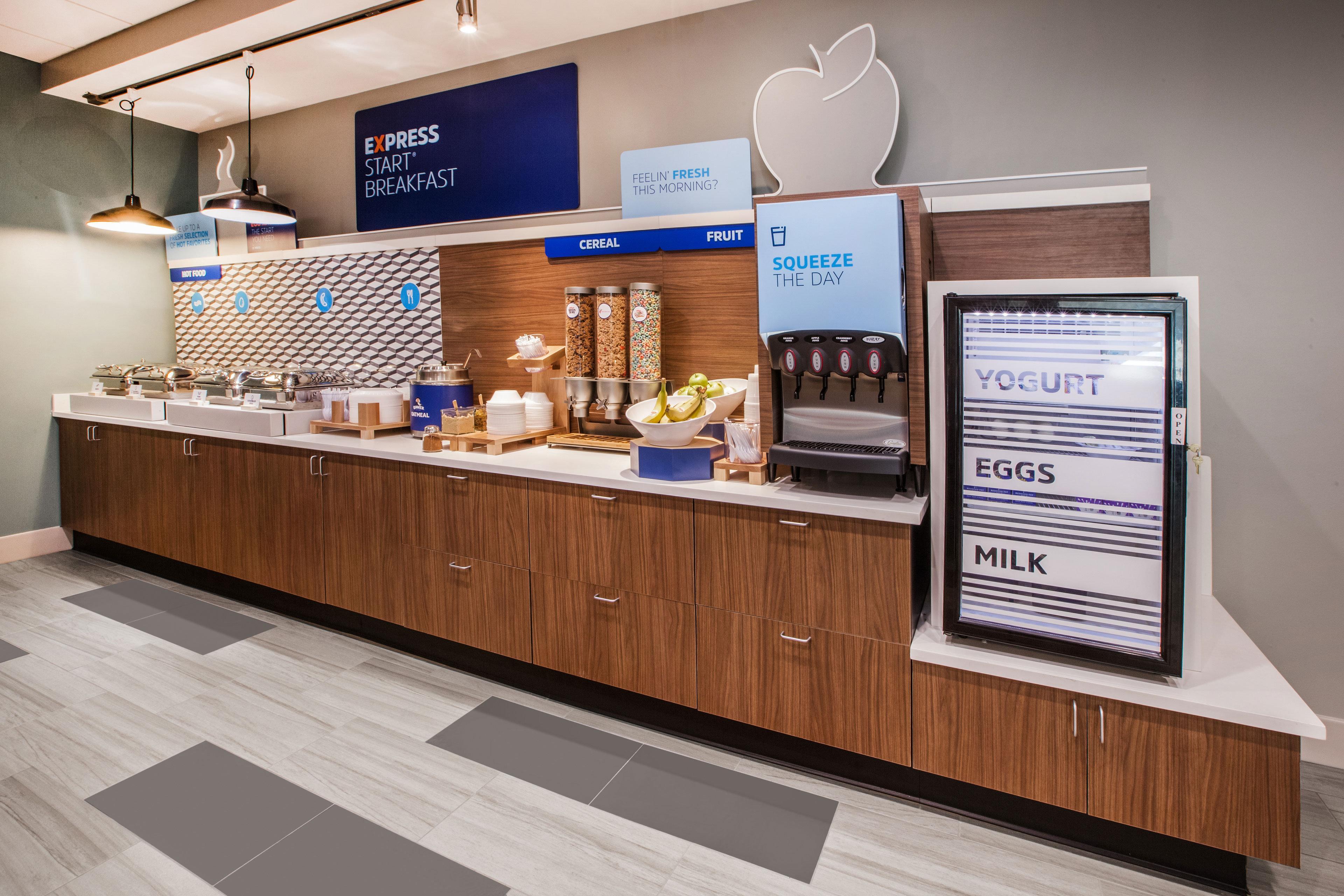 Holiday Inn Express Alva By Ihg Экстерьер фото