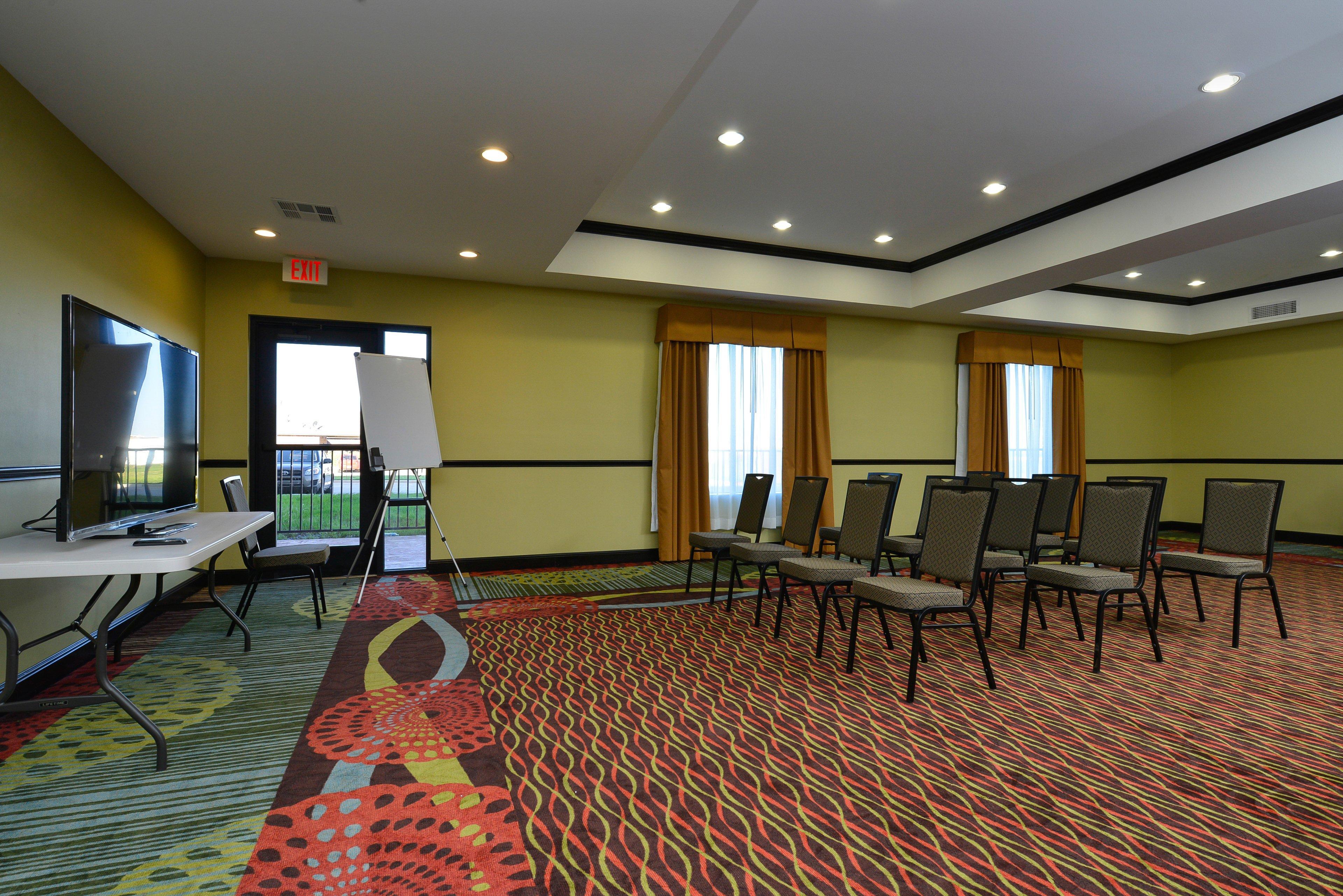 Holiday Inn Express Alva By Ihg Экстерьер фото