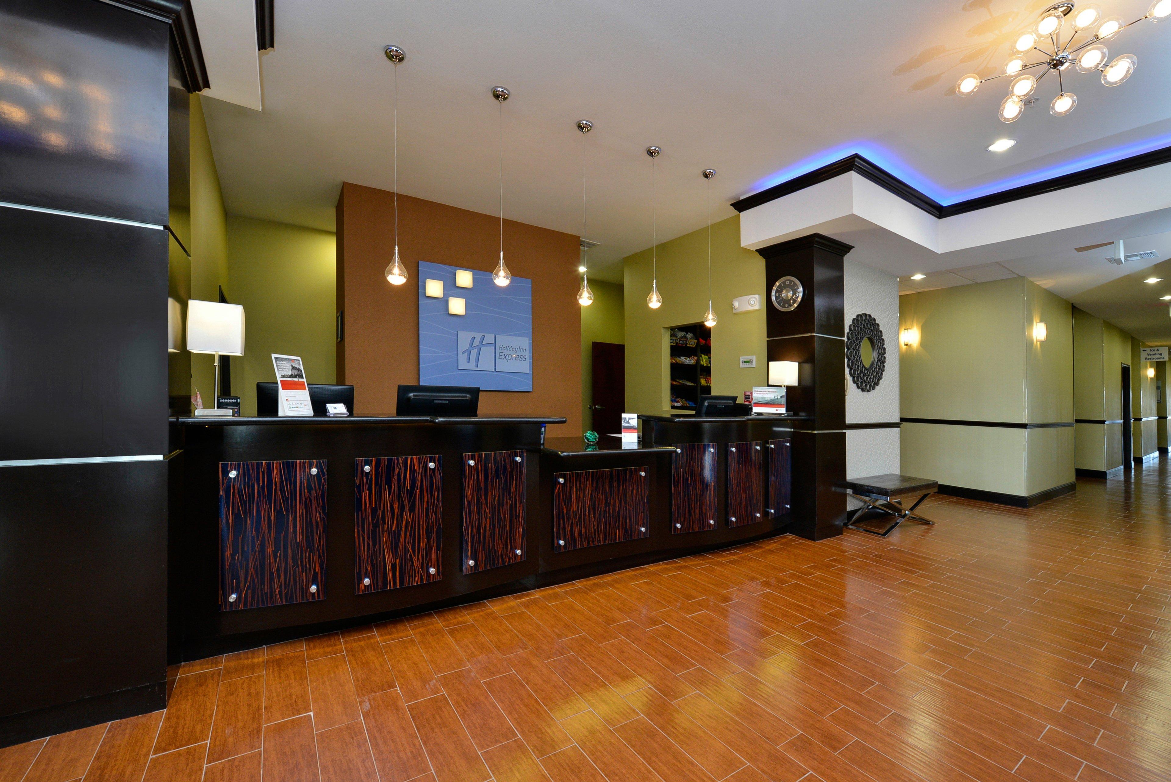 Holiday Inn Express Alva By Ihg Экстерьер фото