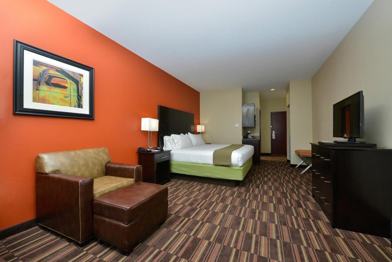 Holiday Inn Express Alva By Ihg Экстерьер фото